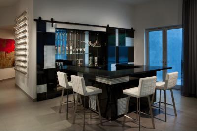 Fekete-fehér bár - belső továbbiak ötlet, modern stílusban