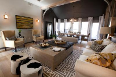 Fa és kárpit dohányzóasztal - nappali ötlet, modern stílusban