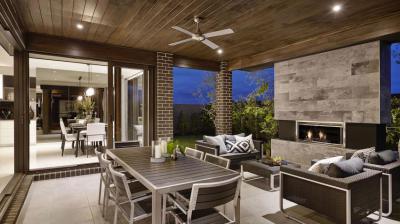 Fedett terasz kandallóval - erkély / terasz ötlet, modern stílusban