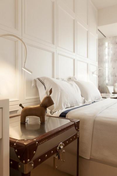 Egyedi éjjeliszekrény - háló ötlet, modern stílusban