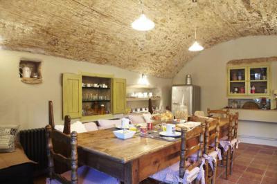 Régimódi konyha - konyha / étkező ötlet, rusztikus stílusban