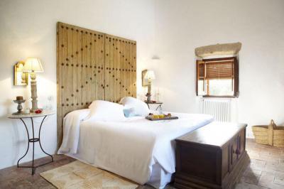 Régi ajtó ágyvég - háló ötlet, rusztikus stílusban