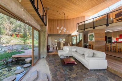 Kijárat a teraszra - nappali ötlet, modern stílusban