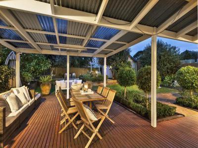 0 - kert / udvar ötlet, modern stílusban