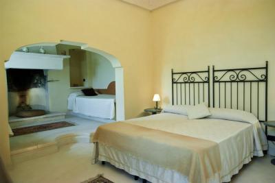 Hálószoba kandallóval - háló ötlet, klasszikus stílusban