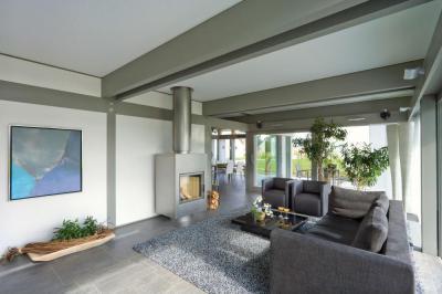 Szürke nappali - nappali ötlet, modern stílusban