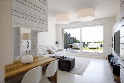 Fehér nappali - nappali ötlet, modern stílusban