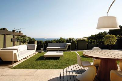 Tetőterasz - erkély / terasz ötlet, modern stílusban