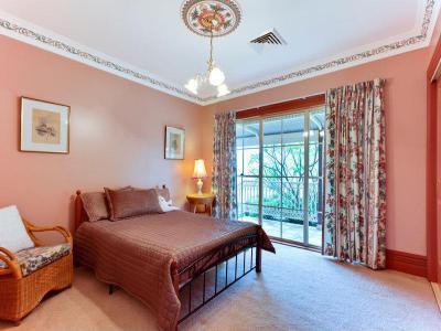 Színes falak a hálóban37 - háló ötlet, klasszikus stílusban