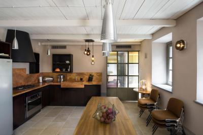 Hagyományos konyha - konyha / étkező ötlet, modern stílusban