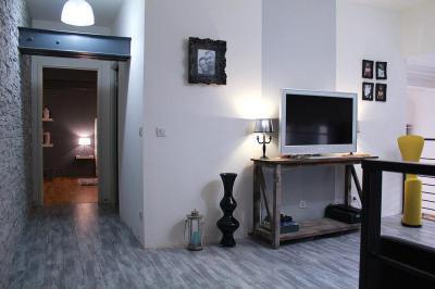 Közlekedő - belső továbbiak ötlet, modern stílusban