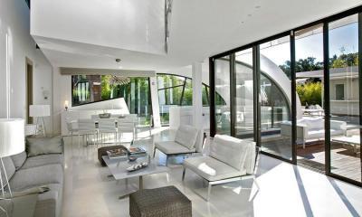 Fehér nappali - nappali ötlet, modern stílusban