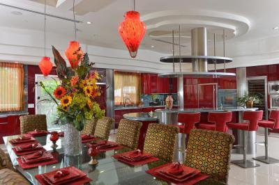 Luxus szintű konyha - konyha / étkező ötlet, modern stílusban