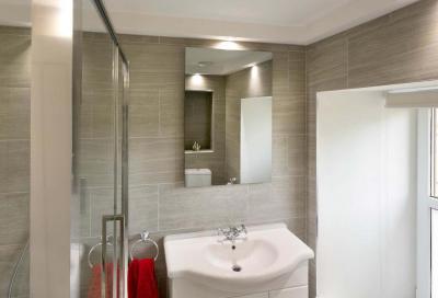 Tükör infra-panel - fürdő / WC ötlet, modern stílusban