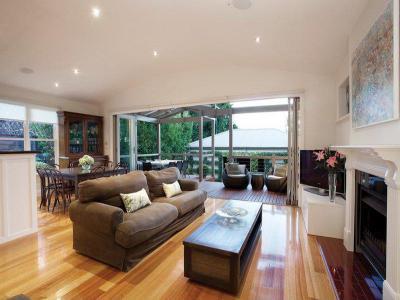 Kandalló a nappaliban44 - nappali ötlet, modern stílusban