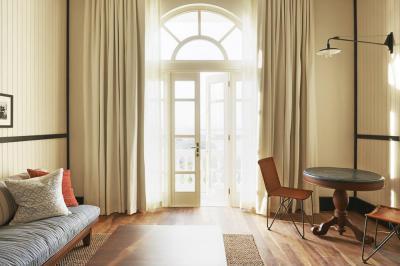 Klasszikus amerikai stílus - nappali ötlet, klasszikus stílusban