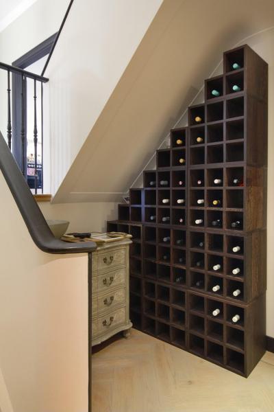 Bortárolás - belső továbbiak ötlet, modern stílusban