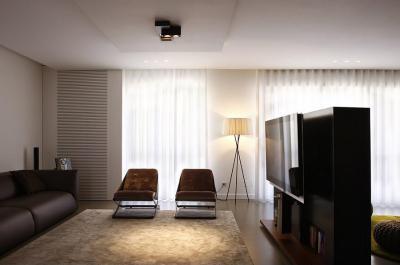 Térelválasztó a nappaliban - nappali ötlet, modern stílusban