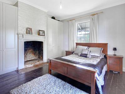 Kandalló a lakás dísze20 - háló ötlet, rusztikus stílusban