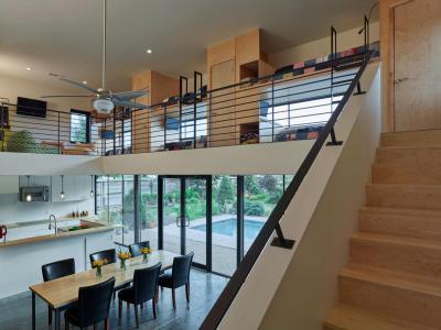 Galéria - belső továbbiak ötlet, modern stílusban