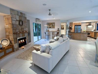 Kandalló a lakás dísze56 - nappali ötlet, modern stílusban