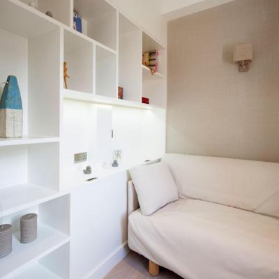 Kis lakás - nappali ötlet, modern stílusban