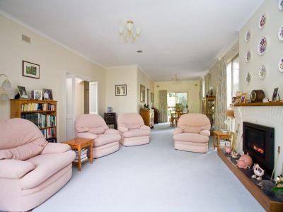 Kandalló a lakás ékessége34 - nappali ötlet, modern stílusban