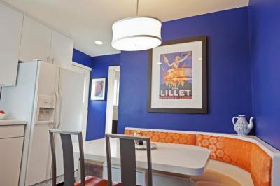 Tintakék falú étkező - konyha / étkező ötlet, modern stílusban