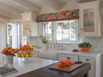 Tradicionális konyha - konyha / étkező ötlet, klasszikus stílusban