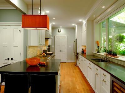 Egy narancssárga lámpa - konyha / étkező ötlet, modern stílusban