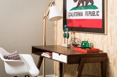 Tanulósarok - dolgozószoba ötlet, modern stílusban