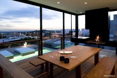 Panorámás nappali - nappali ötlet, modern stílusban