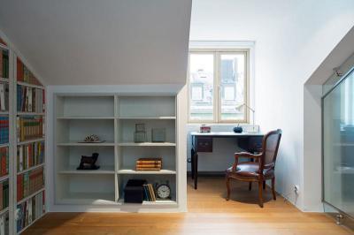 Dolgozósarok és könyvtár - dolgozószoba ötlet, modern stílusban