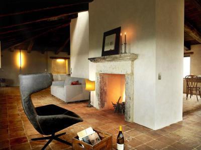 Rusztikus ház modern bútorokkal - nappali ötlet, rusztikus stílusban