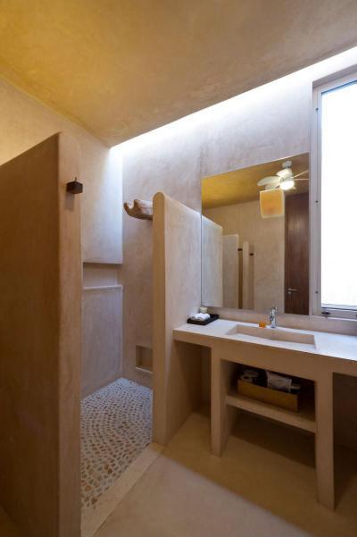 Puritán mosdó - fürdő / WC ötlet, mediterrán stílusban