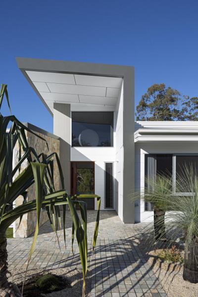 Modern lakóház - homlokzat ötlet, modern stílusban