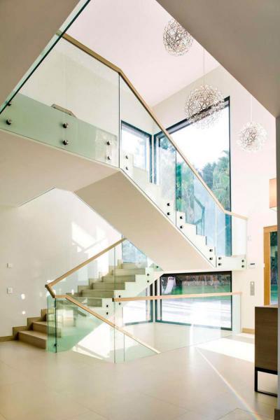 Lépcsőház - belső továbbiak ötlet, modern stílusban