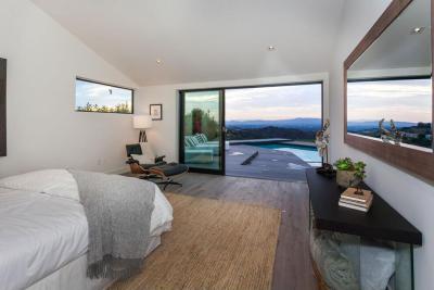 Panorámás hálószoba - háló ötlet, modern stílusban