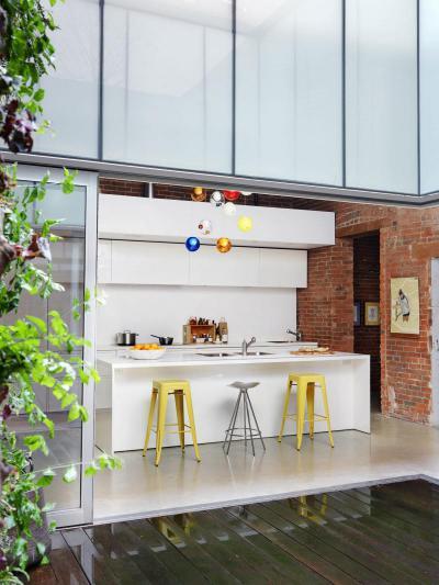 Teraszra nyíló konyha - konyha / étkező ötlet, modern stílusban