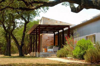 Fedett terasz - erkély / terasz ötlet, modern stílusban