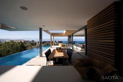 Terasz medencével - erkély / terasz ötlet, modern stílusban