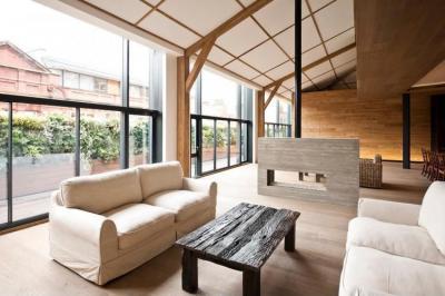 Nappali kandallóval - nappali ötlet, modern stílusban