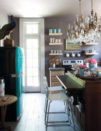 Eltévedt páva - konyha / étkező ötlet