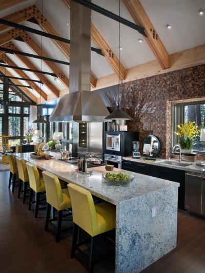 Tágas konyha, nagy szigettel - konyha / étkező ötlet