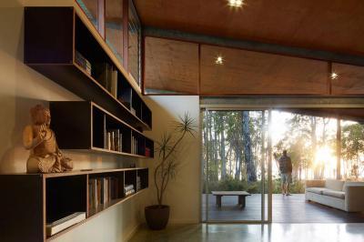 Lebegő polcok a nappaliban - nappali ötlet, modern stílusban