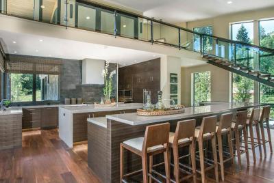 Tágas konyha - konyha / étkező ötlet, modern stílusban