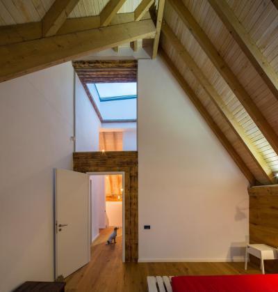 Faburkolatok - belső továbbiak ötlet, modern stílusban