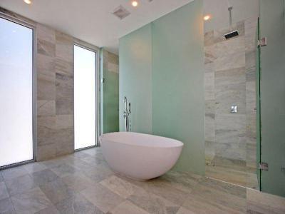 Fürdőkád kavalkád6 - fürdő / WC ötlet, minimál stílusban