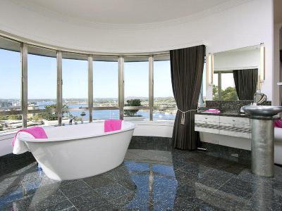 Fürdőkád kavalkád51 - fürdő / WC ötlet, modern stílusban