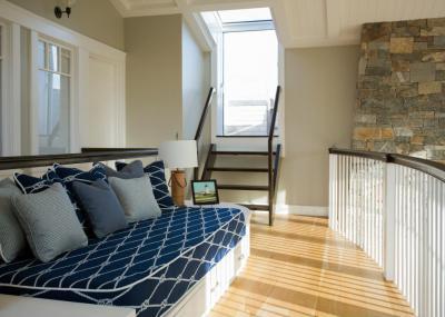 Pihenés a galérián - belső továbbiak ötlet, mediterrán stílusban